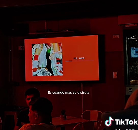 Soy Tuyo: La Canción Mora