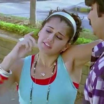 Taapsee Pannu Jaha Dekhti Hai Waha Ravi Teja Hi Nazar Ata Hai