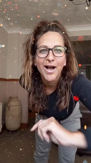 #crocs #dontdoit 😂😂 #mumsoftiktok #over30sclub #justforfun 🤣 #fyp