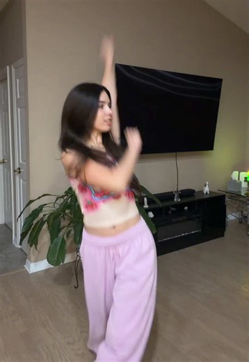 i’ve been touring stateside #dance #dancetrend #zaralarsson #1persondance #jesuslovesyou