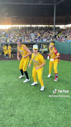Savannah Bananas Dance to the Rhythm!