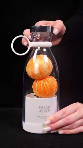 Orange 🍊 VS blender