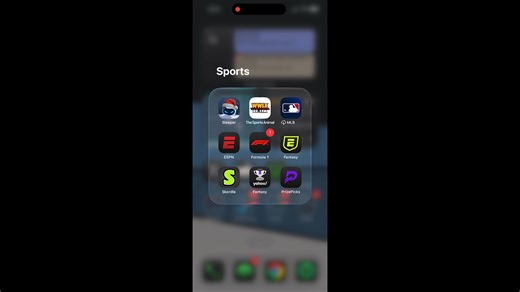 Quick guide on how to listen to OU Postgame tonight on the app! - Open App - Click "Live Streams" button on bottom right side of the screen - Select "Alabama vs OU: CFP Postgame coverage on 98-9 KISS FM" Jim and @markrsports will be live right after the game tonight! #Sooners | WWLS The Sports Animal