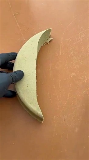 Do you like the way someone cuts this kinetic sand into various shapes?