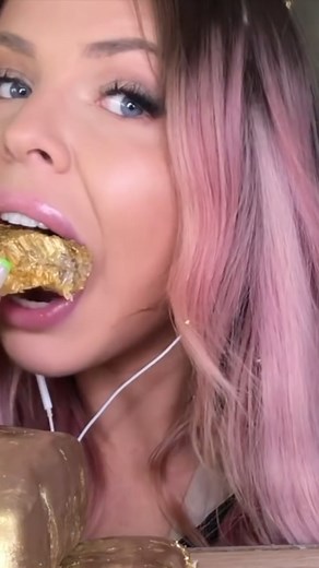 120K views · 550 reactions | Gold  . . . . . . . #asmr #asmrsounds #hunnibeeasmr #satisfying #satisfyingvideo #eating #eatingasmr #trending #foryou #foryoupage #shorts #reels #viral #explorepage #hunnibee | HunniBee ASMR | Facebook