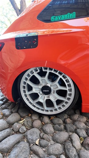 I installed AIRLIFT bags. #airlift #display