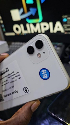 iPhone 11 vs iPhone 13 Pro Comparison