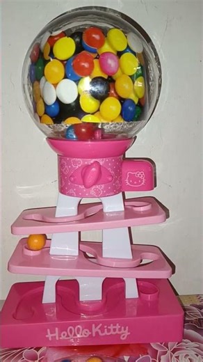 Asmr hello kitty gumball bank toy