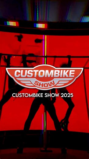 🎥🔥 Der offizielle AFTERMOVIE der CUSTOMBIKE SHOW 2025 ist da! 🔥🎥 Nach drei Tagen voller lautem Motorensound, atemberaubender Umbauten und einer Community, die ihresgleichen sucht, ist es endlich so weit: Der Aftermovie ist online! Taucht noch einmal ein in die besondere Atmosphäre der Hallen, erlebt die spektakulärsten Bikes aus nächster Nähe und spürt die Energie, die die Custombike-Show 2025 so einzigartig gemacht hat. Der Biker & Moped Build-Off, die Prämierung der European Custombike Cha