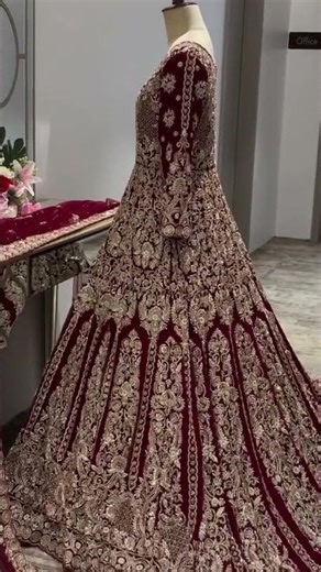 @KSHKIN @Sakshi Sindhi Pakistani Long Trail Bridal Collection 2025 #bridalwear #dress #bridallehenga