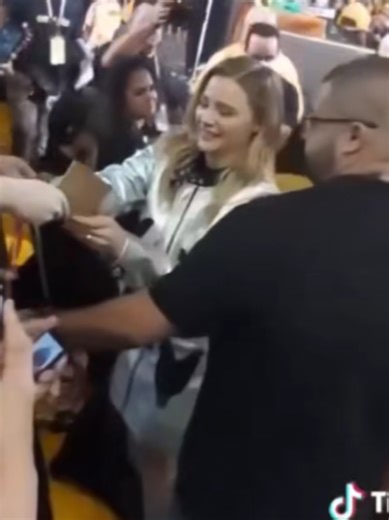 Chloë Grace Moretz: Life is Now