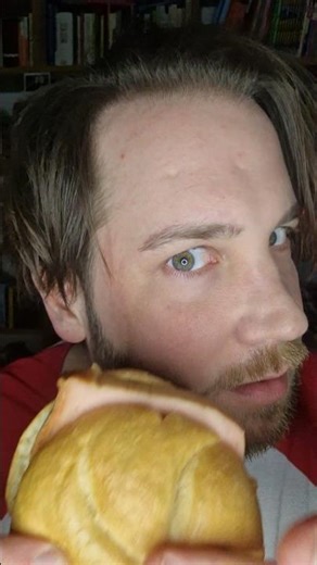 Austrian ASMR #österreich #asmr #satire #comedy