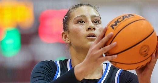 Iowa, South Carolina, USC and more watch top prospects battle at Select Super Showcase