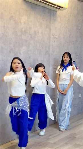 🧙‍♀️ Do You Know How Wizards Train? 🔥 Midu Echoing Dance Trend | Baby Warriors in a Wizard Class