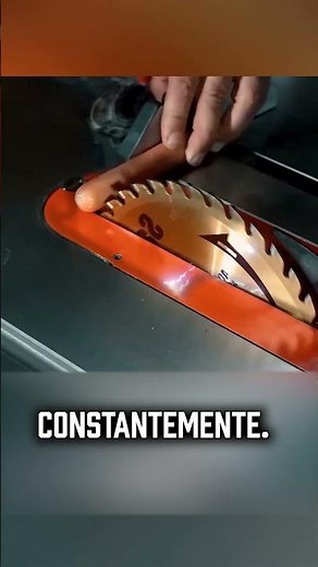 The saw that detects your skin before you cut yourself 😲