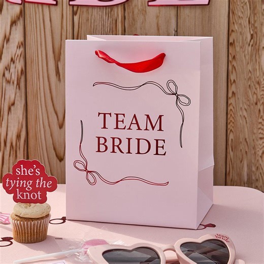 Team Bride Party Bags - Pink & Red She’s Tying the Knot Hen Do Gifts - Coquette Hen Party Gift Bags With Red Satin Handles - Pack of 5 - Etsy
