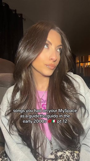 Profile be like ~* oH t3LL mE wHyY d0 wE bUiLd Ca$tLeS iiN tH3 sKyY *~ #millennial #myspace #music #techno #2000s