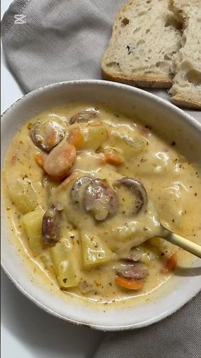 Tejfölös-kolbászos krumplileves receeept 🥘💫 #leves #krumplileves #mutimiteszel #recept
