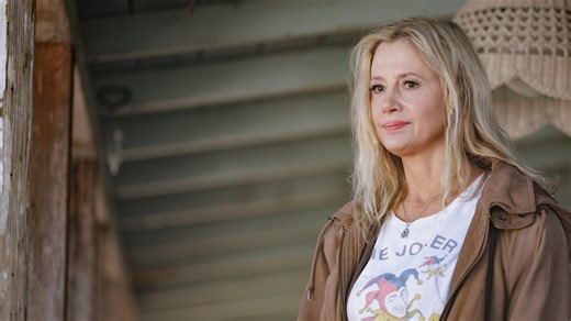 Moviefone is proud to present this exclusive clip from director Glen Owen's 'Signing Tony Raymond', which stars Oscar winner Mira Sorvino and Michael Mosley, and opens in theaters nationwide on January 16th. 🎬 https://movief.one/signing-tony-raymond | Moviefone
