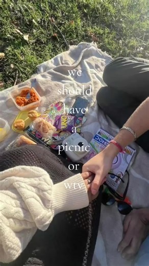 Enjoying a Couple's Picnic: Ideas and Tips