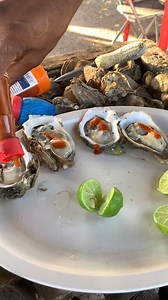 199K views · 2.7K reactions | Plebones visitamos estos ostiones a buen precio, estan ubicados por la mochis-topo antes de llegar a la carretera del 9 de diciembre, muy agradable el señor y con muchas ganas de vender  #ostiones #losMochis #almejas #luisangelcalderon | El Plebón | Facebook