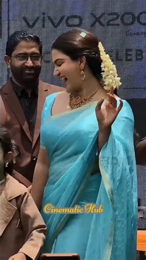 🔥 Honey Rose GOLD Dance 💃 Rashmika Mandanna & Chiranjeevi Reaction 😍 Viral Performance #Shorts