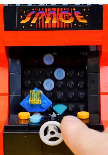 Motorized LEGO Arcade Machine That Really Works