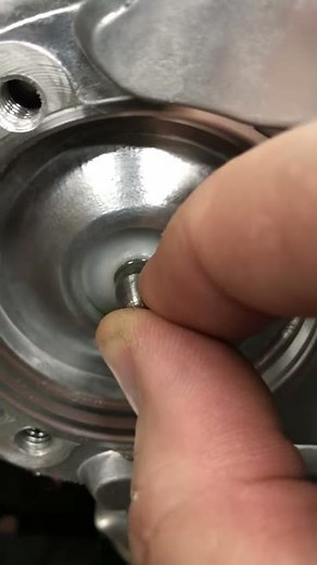 Harley M8 Transmission oil transfer slinger