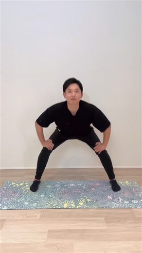 藤谷 周平【お家で楽トレ】 on Instagram: "楽トレをした方は、 🔥コメントで教えてください！ いつでも動画を見返せるように、 保存しておきましょう😊 ５日間でカラダが変わる 楽トレ５種目は、 プロフィールのURLから ゲットできます👌 ↓↓↓↓↓↓ @fujiya.228 #ダイエットメニュー #お腹痩せ #脚痩せ #やまおく体操 #楽トレ"