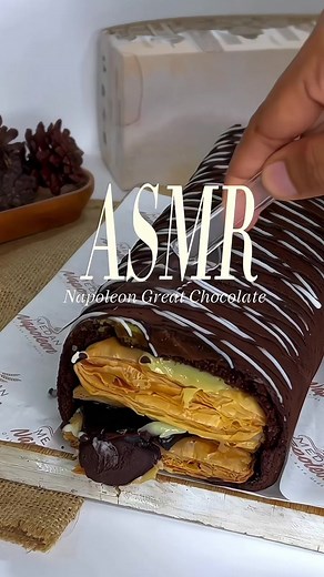 Nikmati Kue Napoleon Coklat Khas Medan