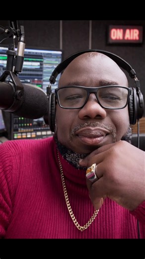 djlovevince (@djlovevince)’s videos with Move Siyal - Klass