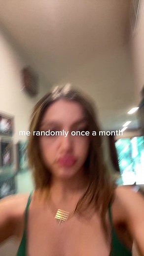 Sydney Serena (@sydneyserena)’s videos with original sound - MLTN