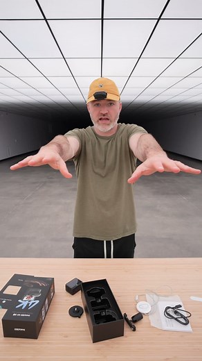 World's Smallest 4K Vlog Camera... Insta360 GO 3S