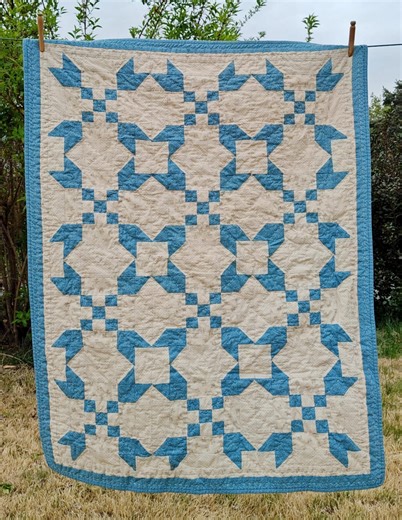 Modern Heirloom Quilt Pattern, the Little Bramble Quilt, Beginner Friendly Digital PDF Sewing Pattern, Cottagecore Patchwork Quilt - Etsy