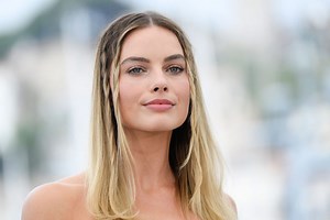 Margot Robbie: Jacob Elordi made her 'weak at the knees'