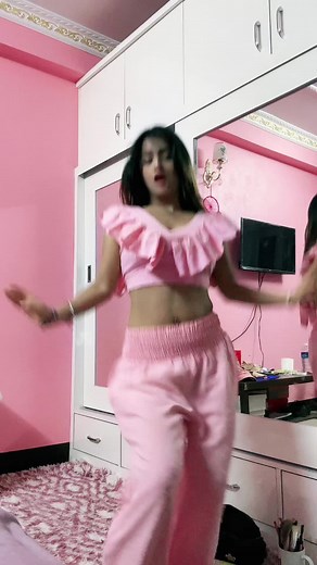 #dikshyakarki #foryoupage #fyp #nepali #nepalicomedy #trending #trending #nepalitiktok #nepalitiktok #viralvideos #viralvideo1million #taallageybharne