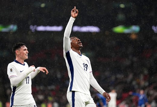 Saka and Eze score as England beat Serbia in World Cup qualifiying