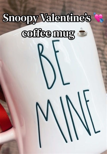 Snoopy Valentine’s 💘 coffee ☕️ Mug @marshalls • Snoopy Valentine’s Mug @snoopy #peanuts #snoopylovers #snoopyvalentine #charliebrown #knottsberryfarm
