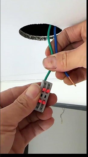 Lighting Wire Connection Using Quick Connector
