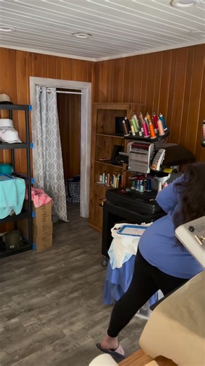 Wonderful Day Boutique on Instagram: "Today was the mondiest Monday ever! But that’s ok - I’m finally starting to get some progress in getting caught up! Thread came in and tonight is a hat night. I’ve got my coffee and I’m goin at it! Yall look for tracking numbers tomorrow 🥰🥰 #embroidery #magical #asmr #ditl #smallbusinessbigdreams"