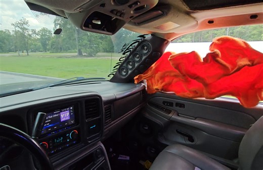 520K views · 10K reactions | In the last 51 weeks, the Tahoe was able to play for 3 of them in total. Here are the last few videos that were shot with the 6 Zv5 15"s and 4 SCV-7500s.....  When it comes back...... 6 SDDN 15"s 12 Aurras DG-3000s .... it's going to be WILD. O_O | Bassahaulic Productions | Facebook