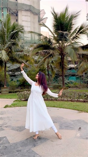 Sun ri Sakhi #semiclassical #dance #trendingdance #youtubeshorts