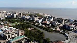 A city fights back against climate change