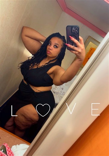 Im a whole vibe #bigtok🦍 #blackgirlmagic #OverwatchMe #influencer #model