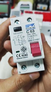 " เบรกเกอร์กันดูด RCBO " อีกตัวที่น่าใช้งาน #เบรกเกอร์ #เบรกเกอร์ไฟฟ้า #เบรกเกอร์กันดูด #เบรกเกอร์ตัดไฟรั่ว #เมนท์เบรกเกอร์ท #เมนท์กันดูด #ระบบไฟบ้าน | ครูวุฒิ ช่างตัวจริง Engineering Expert