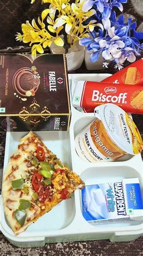 School Lunch Box Idea 😁 Chocolate Lunch Box Idea 💡#schooltiffinbox #subscribe #schoolfood #shorts