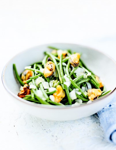 Haricots verts et vinaigrette de moules pour 4 personnes - Recettes - Elle à Table
