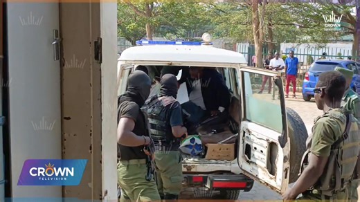 LUSAMBO ARRIVES IN KABWE FOR JUDGEMENT. By Anna Mwila Bowman Lusambo arrives at the Kabwe Magistrate’s Court where he is expected to be judged in the case he is charged with unlawful assembly. The verdict comes after months of legal back-and-forth, during which Lusambo, currently serving time on separate charges at Mwembeshi Correctional Facility, has maintained his innocence and dismissed the allegations as politically motivated. Lusambo, 48, is jointly charged with four others PF Central Provi