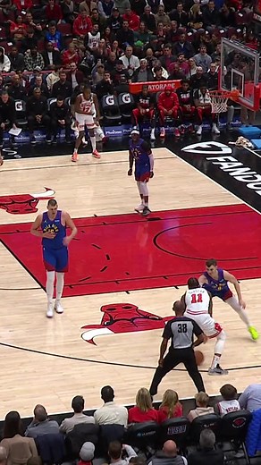 "From Bloomingdale, IL! Bang, bang, bang!" 💥 | Chicago Bulls