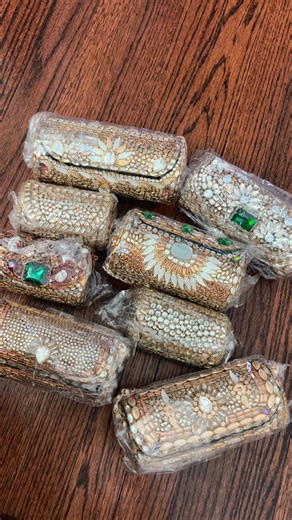 Chicago based jewelry & clothing brand Ships all over USA Canada #trending #viral #fypシ #pakistaniclothes #traditionaljewellery